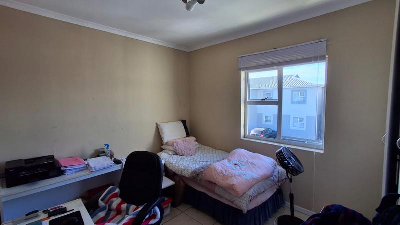2 Bedroom Property for Sale in Parklands Western Cape